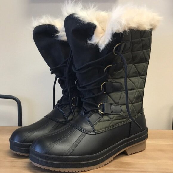 London Fog Quilted Winter Boots - Black and Green - Picture 1 of 5